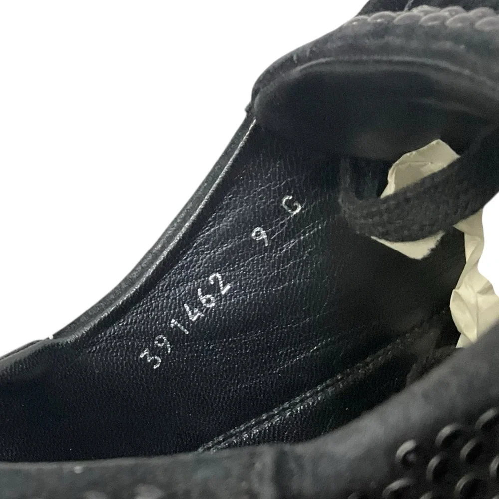 🧩 Gucci Studded Black Low-Top Sneakers — Size 9.5 — All-Black Drip‎